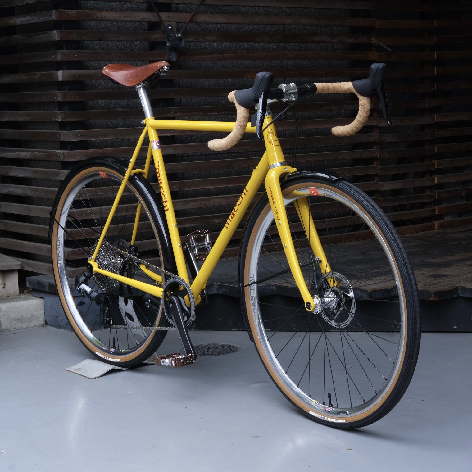 macchi] 通勤スペシャル号 [納車] - whoo bicycles